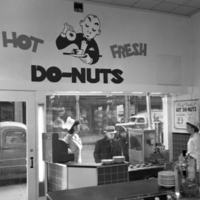 Doughnut Corp of America.  Photo of doughnut machine at Golden Donut Ranch